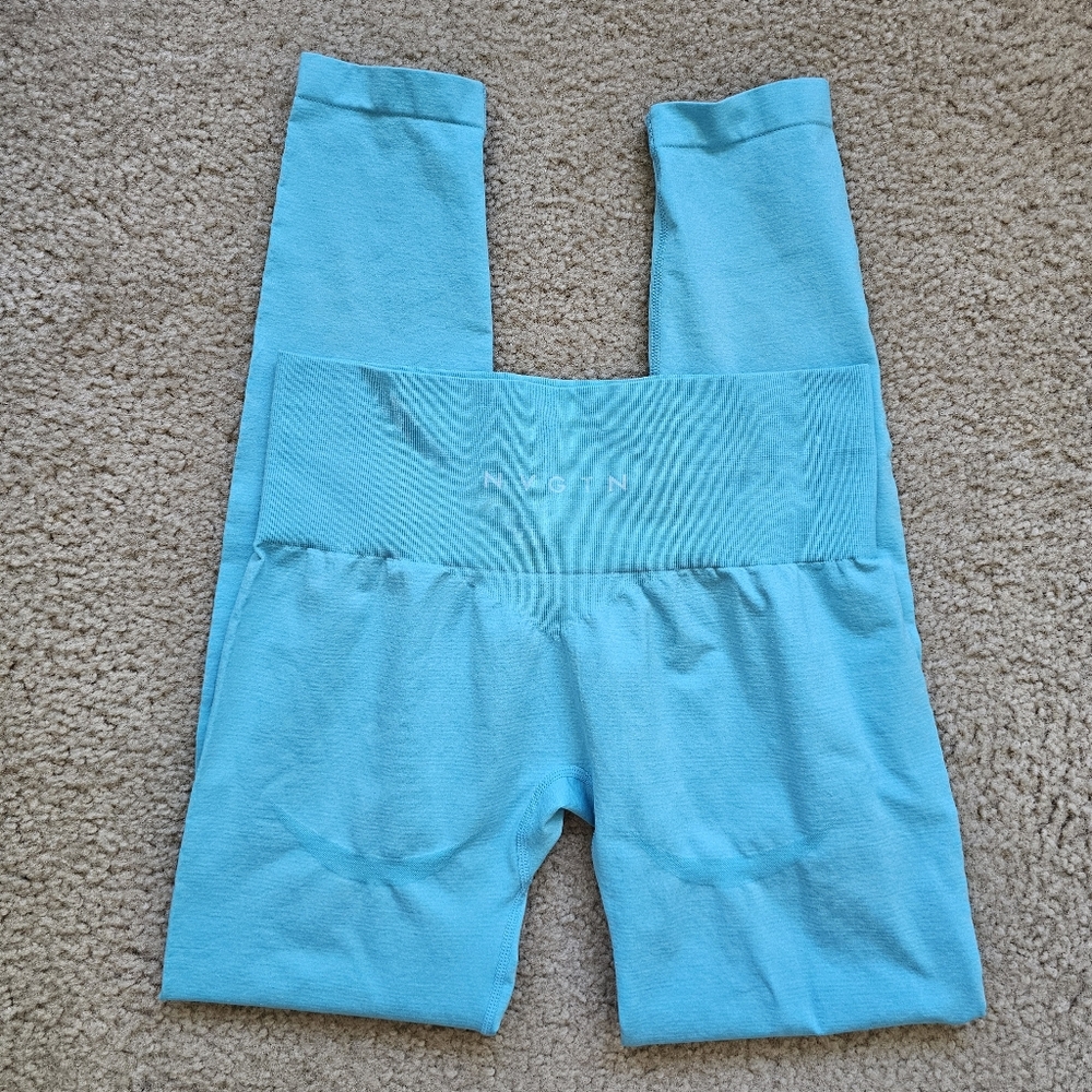 NEW NVGTN contour seamless leggings aqua light blue size medium